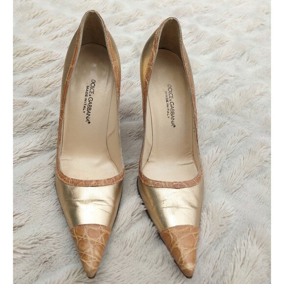 Vintage DOLCE & GABBANA Gold Leather Embossed Croc Trimmed Stiletto Pumps, Sz. 6 - Picture 6 of 16